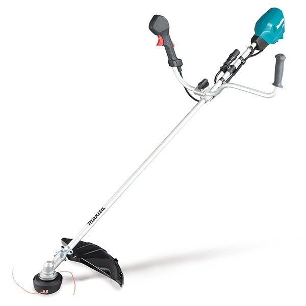 Desbrozadora Makita UR101CZ